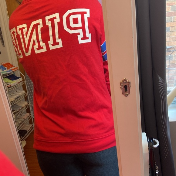 Pink by Victoria’s Secret Oversized Fleece Top - Picture 2 of 4